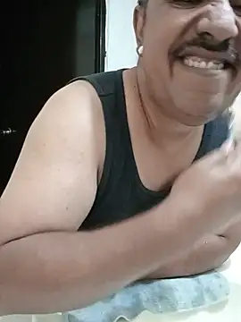 HomHot47 online show from January 9, 2026, 4:37 am