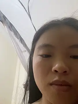 viluna online show from September 10, 2025, 1:16 am