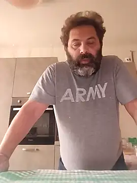 Snapshot of Necroforo chatting on February 16, 2026, 9:27 am Necroforo online show from February 16, 2026, 9:27 am