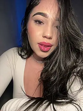 Snapshot of SofiaWildee chatting on June 4, 2026, 2:39 am SofiaWildee online show from June 4, 2026, 2:39 am