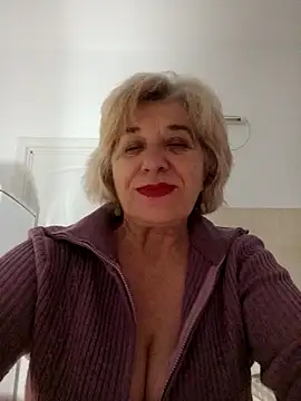 52MiaLove02 online show from December 16, 2025, 5:34 am