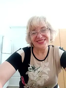 Snapshot of 52MiaLove02 chatting on May 8, 2026, 5:02 am 52MiaLove02 online show from May 8, 2026, 5:02 am