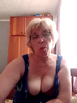 52MiaLove02 online show from June 11, 2026, 4:49 pm