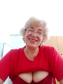52MiaLove02 online show from June 19, 2026, 4:50 am