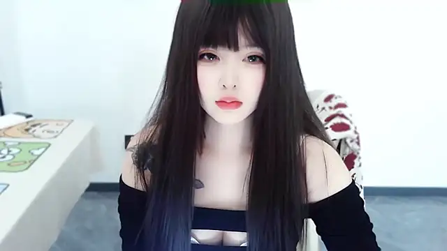 -caicai online show from October 10, 2025, 3:05 am