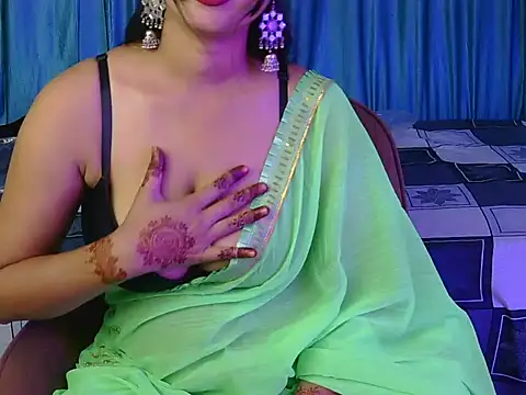 priya-kumari22 online show from October 12, 2025, 5:17 am