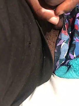 DarkSkiined online show from October 26, 2025, 6:58 pm