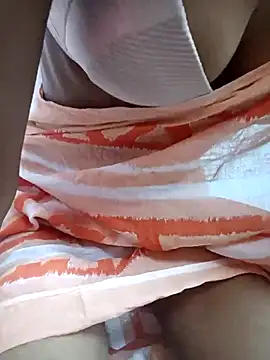 riyaroy9999 online show from November 2, 2025, 6:05 am