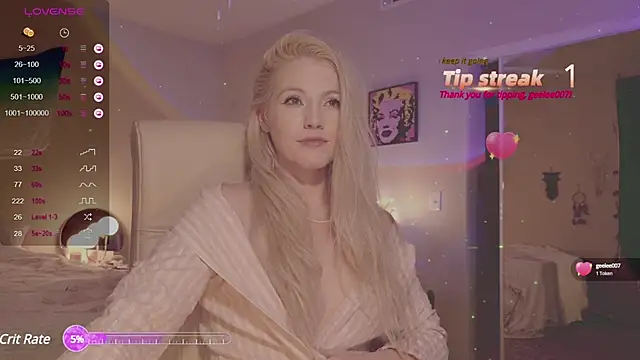 Snapshot of Talulaa chatting on December 1, 2024, 11:47 pm Talulaa online show from December 1, 2024, 11:47 pm