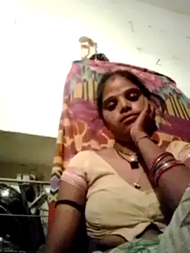 Snapshot of Janki_tyagi chatting on September 9, 2025, 11:37 pm Janki tyagi online show from September 9, 2025, 11:37 pm