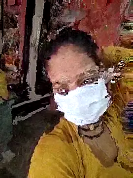 Snapshot of Manvi_tyagi chatting on October 13, 2025, 5:40 am Manvi tyagi online show from October 13, 2025, 5:40 am