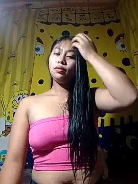 Snapshot of UrSweetAsianLady_02 chatting on April 11, 2026, 12:15 am UrSweetAsianLady 02 online show from April 11, 2026, 12:15 am