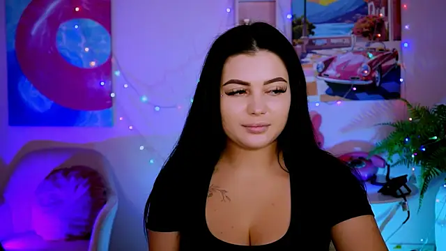 NaomiWilsons online show from December 4, 2025, 8:34 am