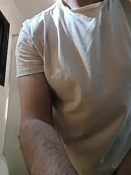 Snapshot of Arab_malek chatting on December 13, 2025, 9:20 pm Arab malek online show from December 13, 2025, 9:20 pm