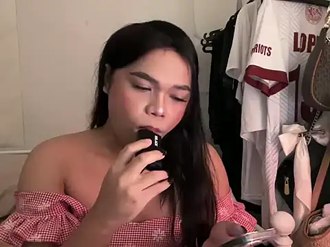 Sassy lenarxx online show from February 20, 2026, 2:17 pm