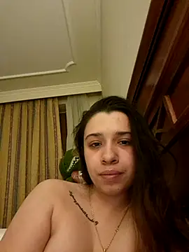 oliviarae2611 online show from December 23, 2025, 1:03 am