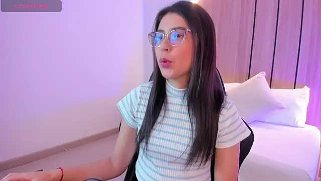 desireee  online show from February 7, 2026, 12:20 pm