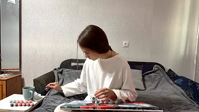 EvieDoll online show from September 30, 2025, 9:03 am
