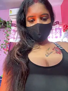 V-Hot-Sweti online show from November 6, 2025, 8:15 am