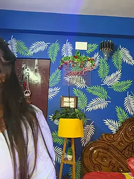 V-Hot-Sweti online show from March 23, 2026, 4:33 pm