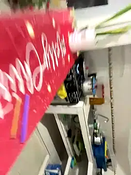 Snapshot of zaracollins01 chatting on December 3, 2025, 2:41 am zaracollins01 online show from December 3, 2025, 2:41 am