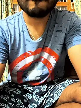 Snapshot of hunk7714 chatting on October 13, 2025, 6:08 pm hunk7714 online show from October 13, 2025, 6:08 pm