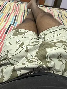 Snapshot of hunk7714 chatting on November 15, 2025, 3:30 pm hunk7714 online show from November 15, 2025, 3:30 pm