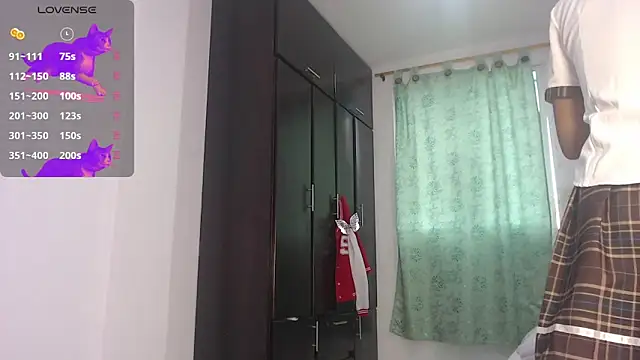 Aprill18  online show from November 15, 2025, 1:29 pm