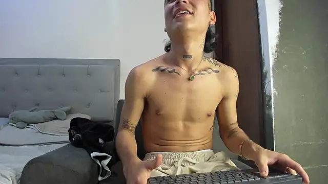 Snapshot of twinkDuohot chatting on April 9, 2026, 8:03 pm twinkDuohot online show from April 9, 2026, 8:03 pm