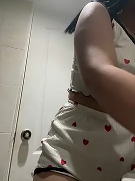 Snapshot of tony_and_katy chatting on April 8, 2026, 12:27 pm tony and katy online show from April 8, 2026, 12:27 pm