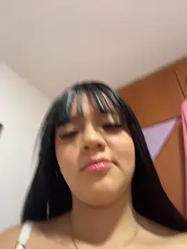 Snapshot of tony_and_katy chatting on April 10, 2026, 12:43 pm tony and katy online show from April 10, 2026, 12:43 pm