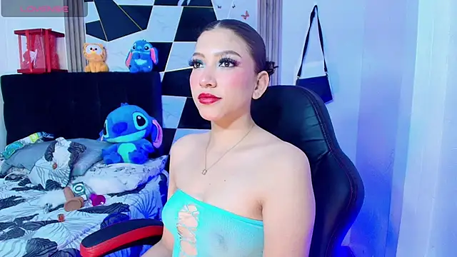 sophia arevalo online show from November 27, 2025, 3:19 am