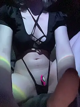 sukubo   online show from February 7, 2026, 5:11 am