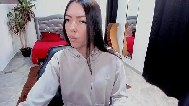 fox valerie online show from April 16, 2026, 3:46 pm