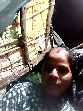 Snapshot of Sapna_cutt chatting on September 13, 2025, 7:13 pm Sapna cutt online show from September 13, 2025, 7:13 pm