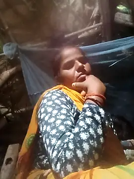 Snapshot of Sapna_cutt chatting on September 16, 2025, 5:47 pm Sapna cutt online show from September 16, 2025, 5:47 pm