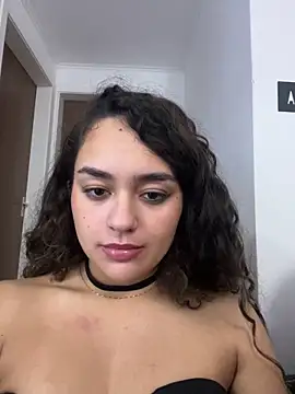 SereiaS online show from November 7, 2025, 4:56 am