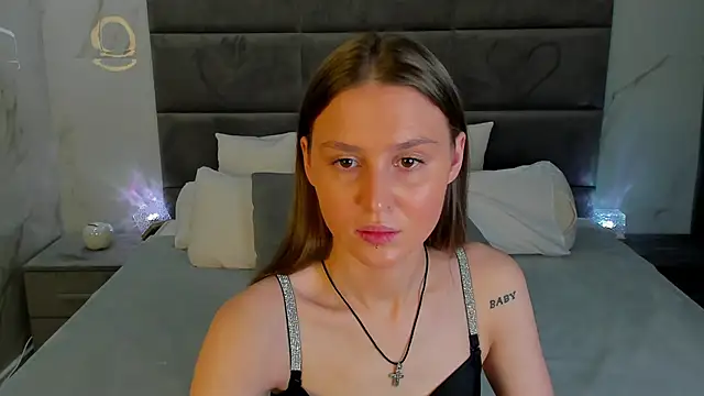 Snapshot of sasha__meow chatting on November 17, 2025, 7:25 am sasha meow online show from November 17, 2025, 7:25 am