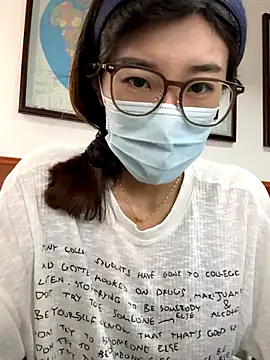 Lulu125216 online show from September 11, 2025, 5:51 am