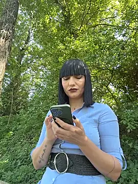 MysticCleo online show from April 25, 2026, 1:25 pm