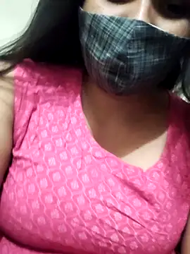 Suman Rani  online show from September 12, 2025, 7:25 pm