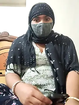 Suman Rani  online show from September 23, 2025, 5:05 pm