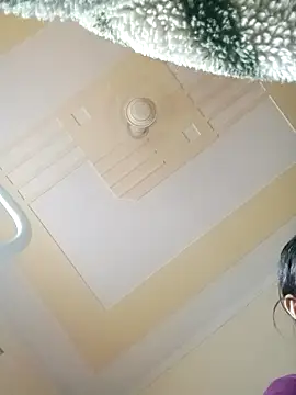 Suman Rani  online show from October 12, 2025, 3:05 am