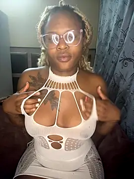 Snapshot of houseforsex chatting on October 21, 2025, 12:00 am houseforsex online show from October 21, 2025, 12:00 am