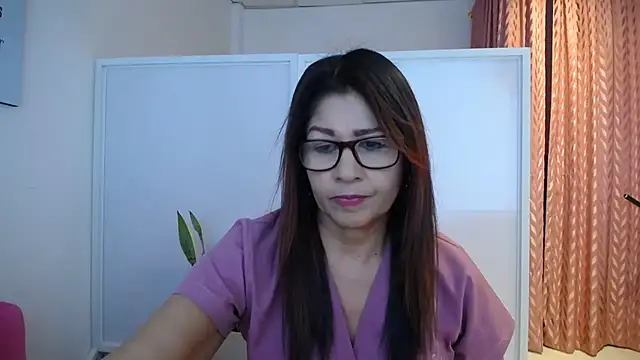 Snapshot of Manuela_lara_ chatting on December 22, 2025, 4:04 pm Manuela lara online show from December 22, 2025, 4:04 pm