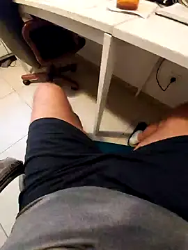 Snapshot of hpp66 chatting on November 5, 2025, 6:57 am hpp66 online show from November 5, 2025, 6:57 am