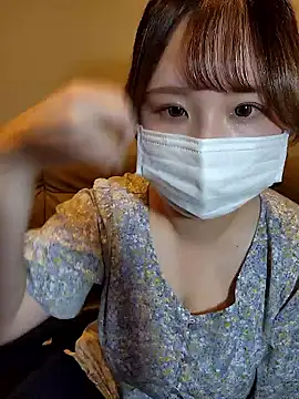 Snapshot of --MIYUKI chatting on November 27, 2025, 2:46 am --MIYUKI online show from November 27, 2025, 2:46 am