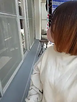 Snapshot of --MIYUKI chatting on April 3, 2026, 4:21 am --MIYUKI online show from April 3, 2026, 4:21 am