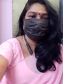 Snapshot of Tamil_Azhaghi25 chatting on December 18, 2025, 6:52 am Tamil Azhaghi25 online show from December 18, 2025, 6:52 am