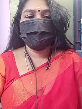 Snapshot of Tamil_Azhaghi25 chatting on January 14, 2026, 5:57 am Tamil Azhaghi25 online show from January 14, 2026, 5:57 am